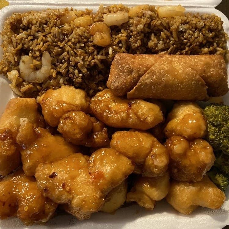 D24. General Tao Chicken (Dinner) 佐宗鸡